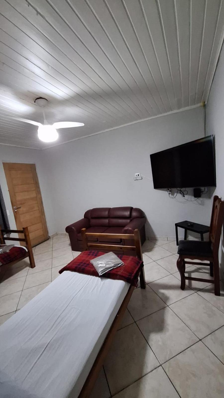 Hostel My House Quartos Perto Do Aeroporto De جوارولوس المظهر الخارجي الصورة